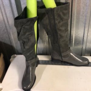 11 A2 by Aerosoles mushroom knee high boot